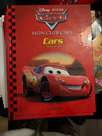 Lot livre cars