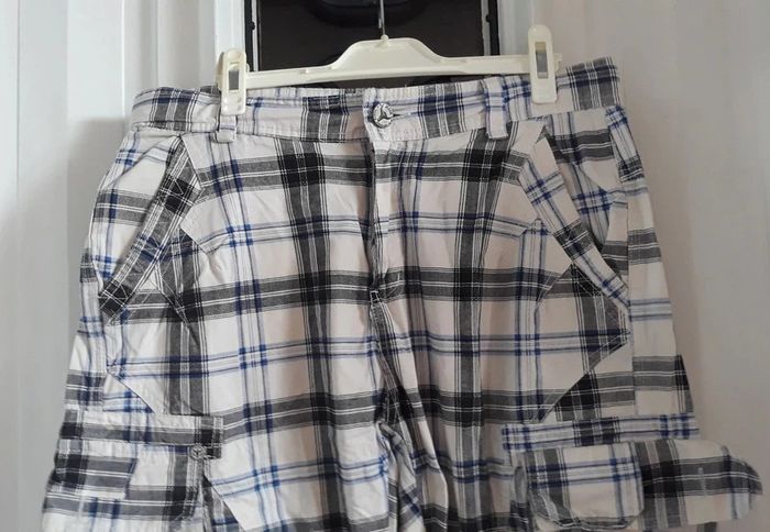 Pantacourt homme taille 40/L très bon état - photo numéro 2