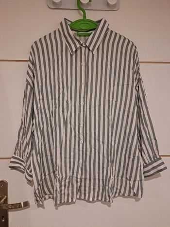 Chemise légère neuve