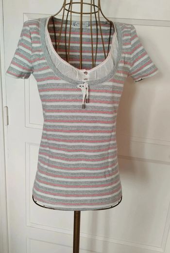 Tee-shirt femme rayé gris blanc rose – Taille S – Très bon état