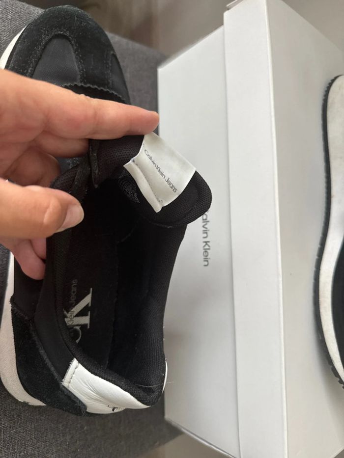 👟basket trainers femme- calvin Klein jeans - taille 38 - bon état - photo numéro 7