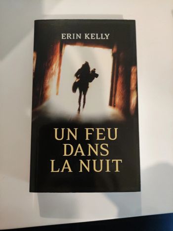 Un feu dans la nuit