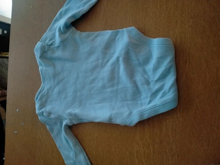 Body 0/3 mois 62 cm - photo numéro 3
