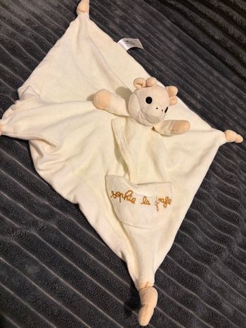Doudou plat Sophie la girafe