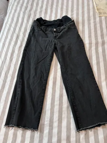 Jeans pantalon de grossesse taille 42