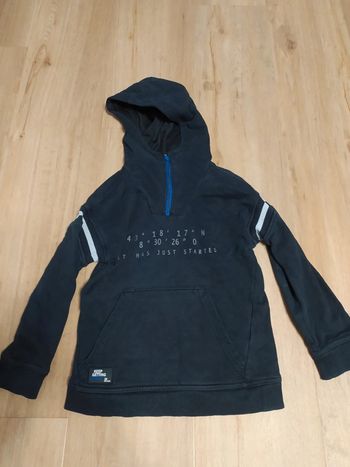 Sweat capuche 8 ans noir zara
