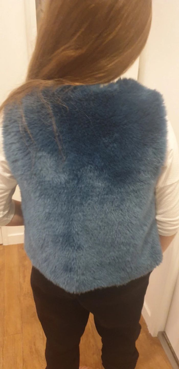 Gilet sans manche fourrure 8 ans - photo numéro 3