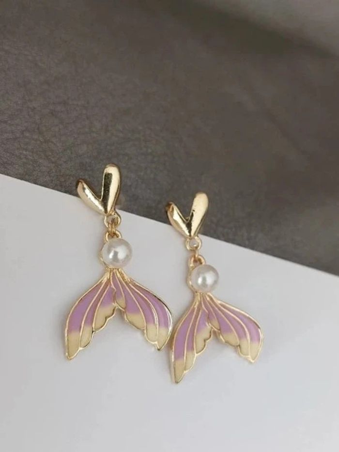 Magnifique paire de boucles d'oreilles pendantes queue de sirène - photo numéro 2