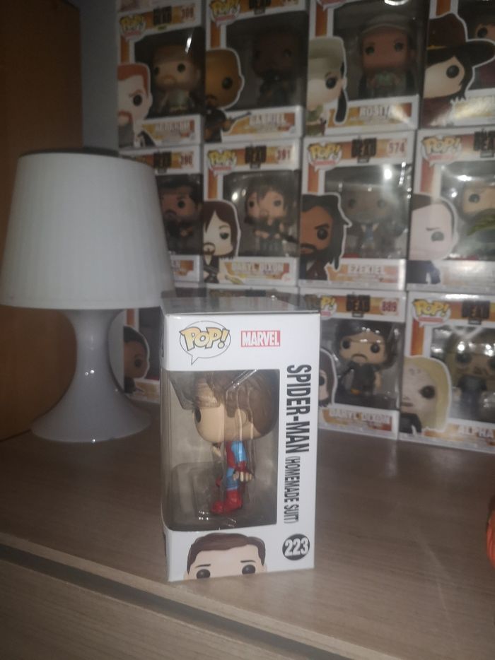 Funko pop Marvel Spider-man Homecoming 223 Spider-man Homemade Suit - photo numéro 2