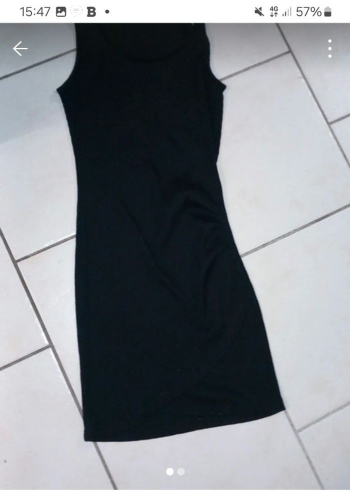 Robe courte côtelée manches courtes taille s mango sans manches