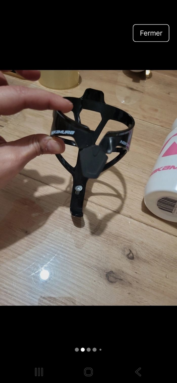 Gourde et porte gourde neuf - photo numéro 2