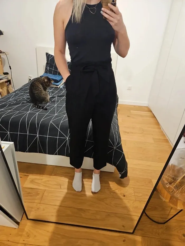 Pantalon noir habillé taille haute H&M taille 38 / M - photo numéro 2