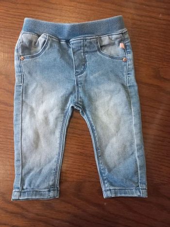 Jeans bleu clair 6 mois