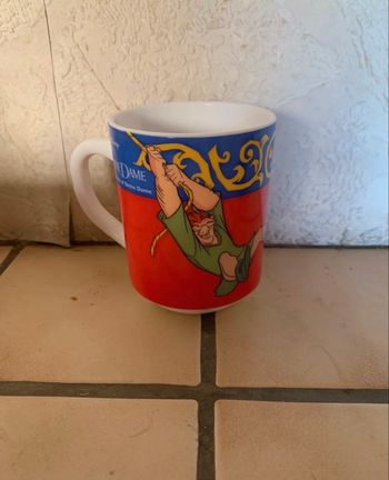 Tasse Disney le bossu de notre dame