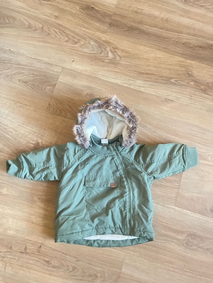 Parka kaki taille 4-6 mois