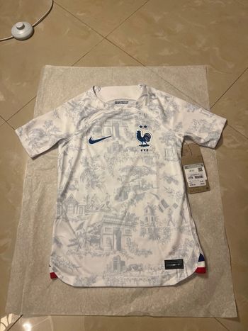 Maillot de foot Nike équipe de France Collector taille 5/6 ans authentique neuf
