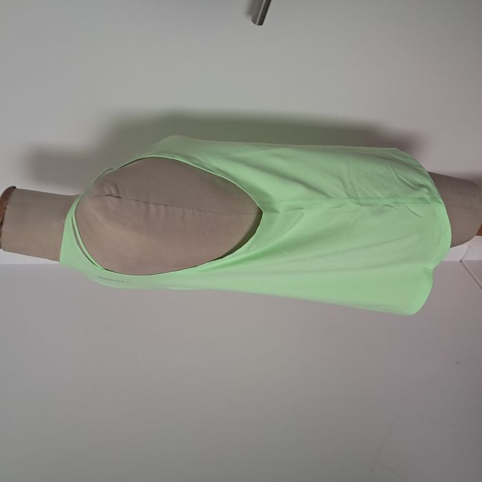 Débardeur Vert Femme Puma Run Cloudspun Sport Taille S col rond Sans manches - photo numéro 2