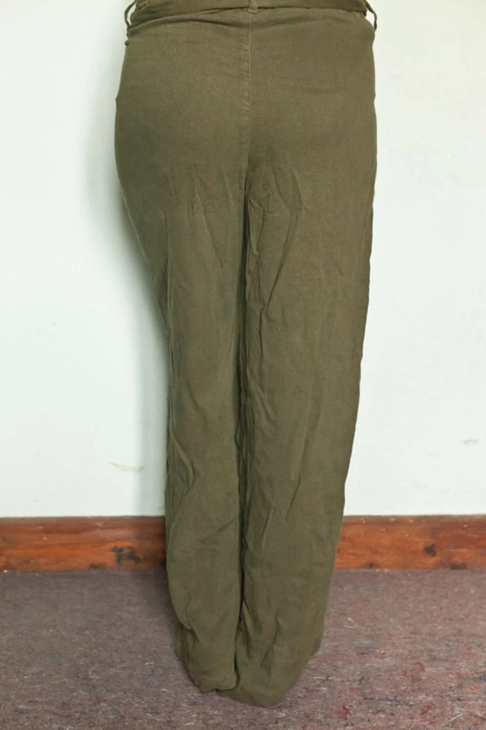 Pantalon large en tissu épais kaki - photo numéro 3