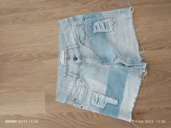 Magnifique short Zara taille 14 ans