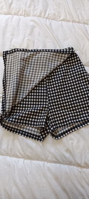 Jupe short taille XXS (12 ans)