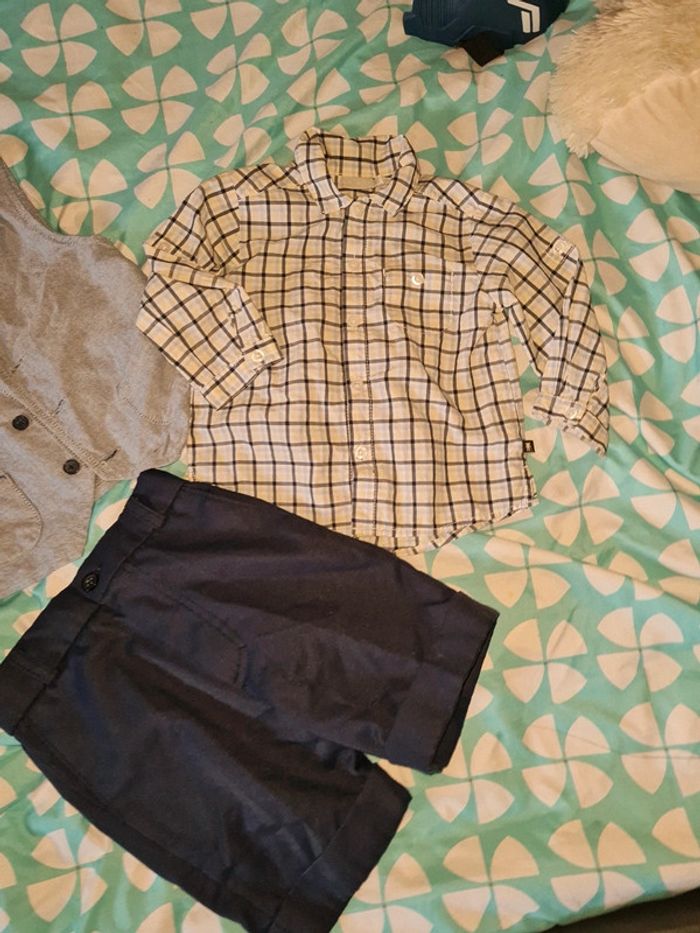 Ensemble habillé 12 mois excellent etat - photo numéro 3