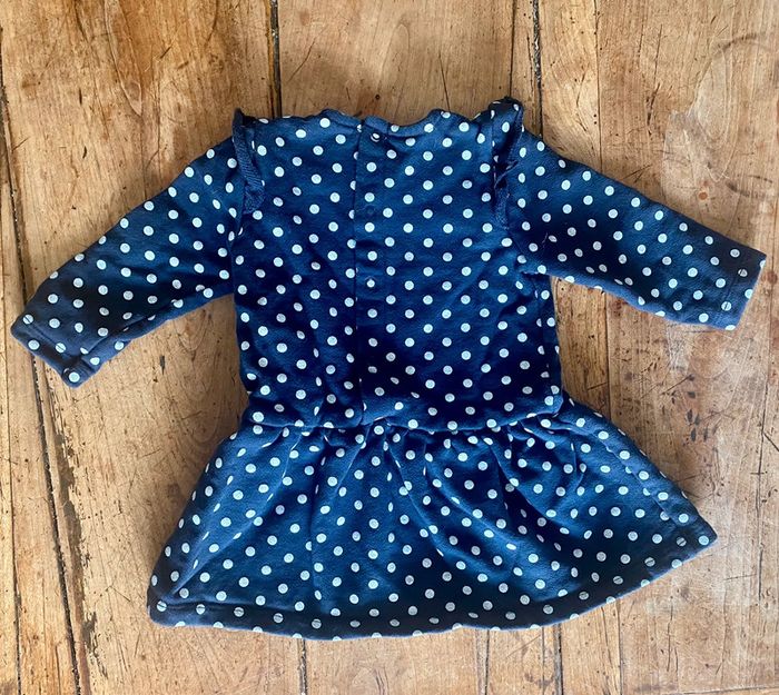 Robe Petit Bateau 12 mois - photo numéro 2