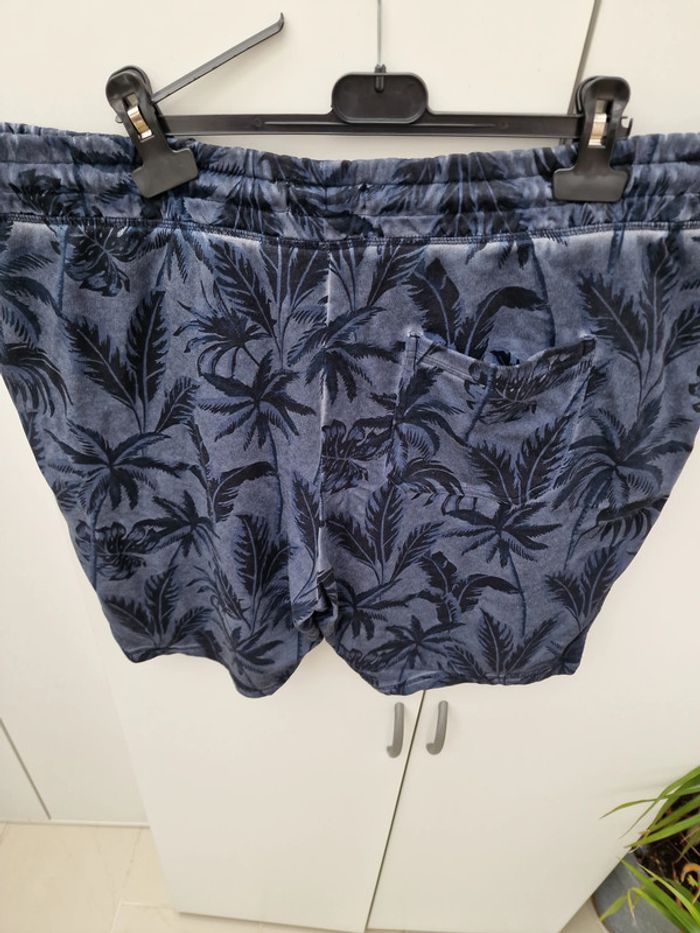 Short Bleu Marine Délavé Imprimé Palmiers - photo numéro 4