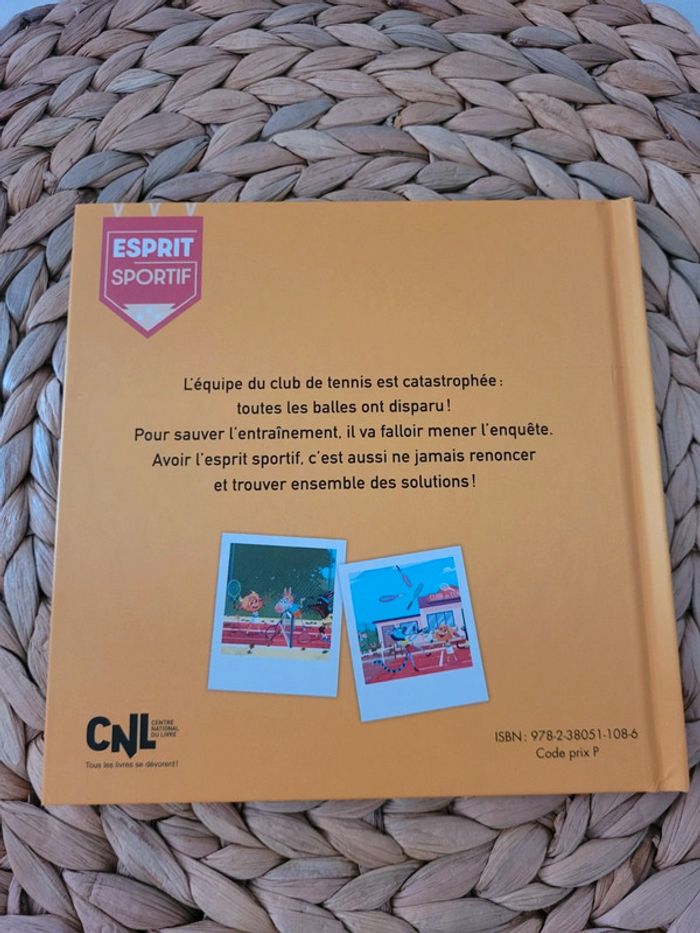 Le club de tennis - photo numéro 2