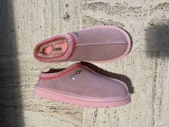 UGG Tazz Neuve - Taille 37, Tropical Pink Enfants