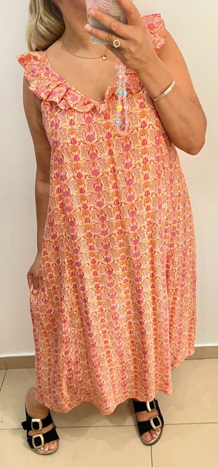 Robe longue fluide avec volant Taille 36-38