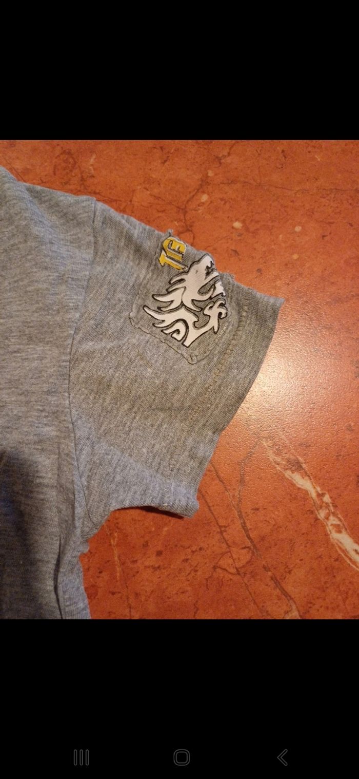 T.shirt garçon taille 4 ans - photo numéro 3
