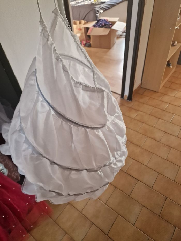 Robe ceremonie bordeau