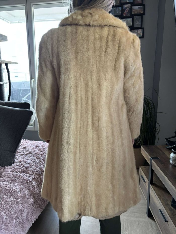 Manteau fourrure - photo numéro 2