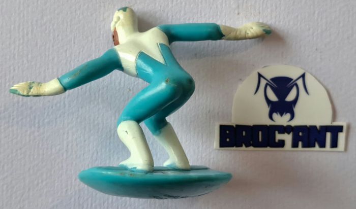 Figurine Disney Pixar Les Indestructibles Frozone McDonald's - photo numéro 2