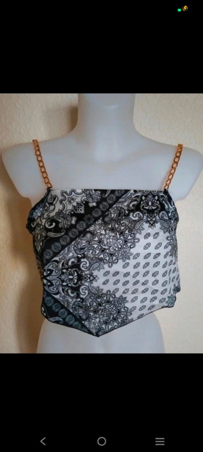 Boite mystère comprenant 30 vêtements femme taille XS/S 34/36 - photo numéro 3