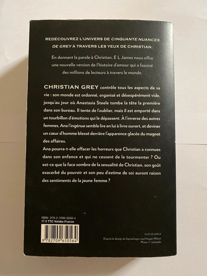 Livre E.L James - Cinquante nuances de Grey par Christian - photo numéro 2