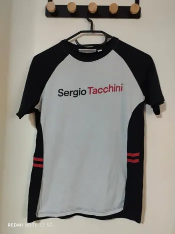 Maillot Sergio Tacchini taille 12 ans