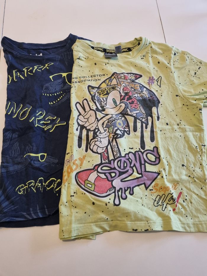 Tee shirts