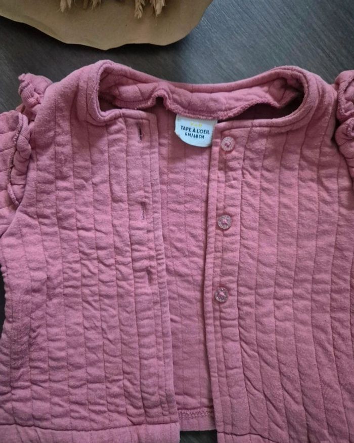 Magnifique gilet TAO 6 mois - photo numéro 2