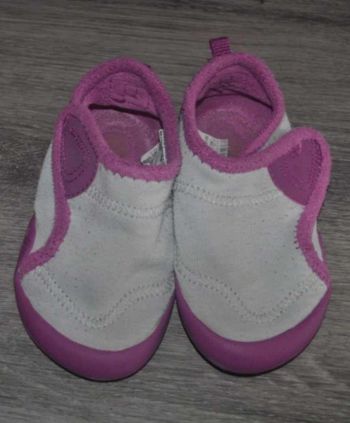 Chaussons souples antidérapants fille 27