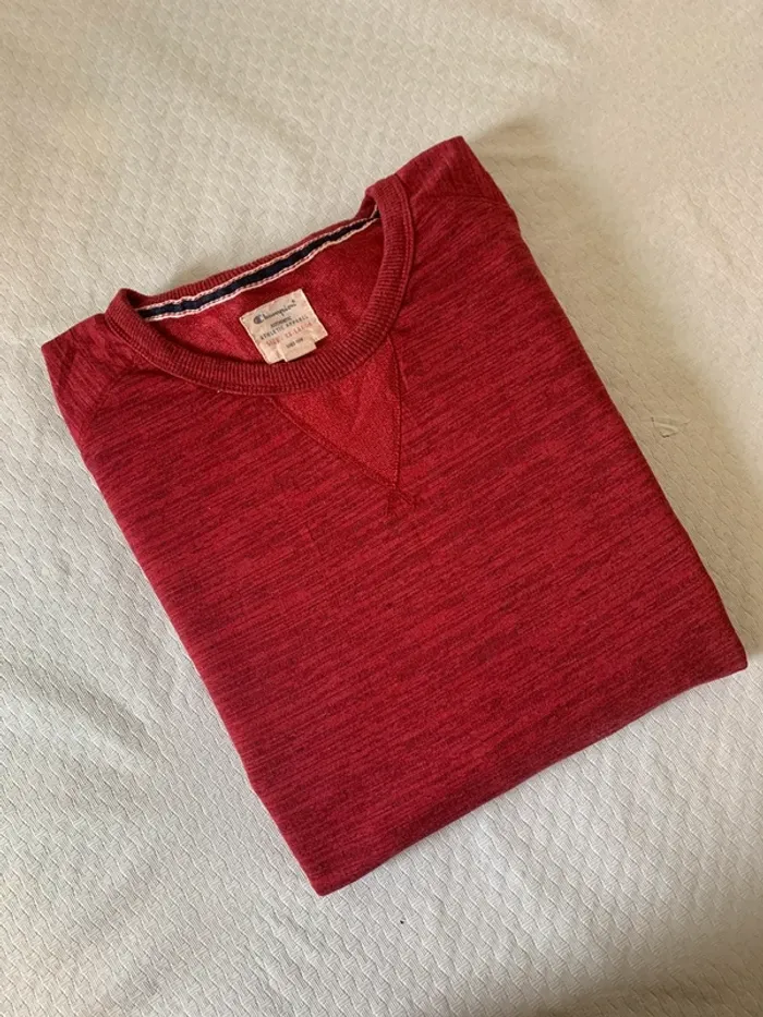 Pull Champion Rouge