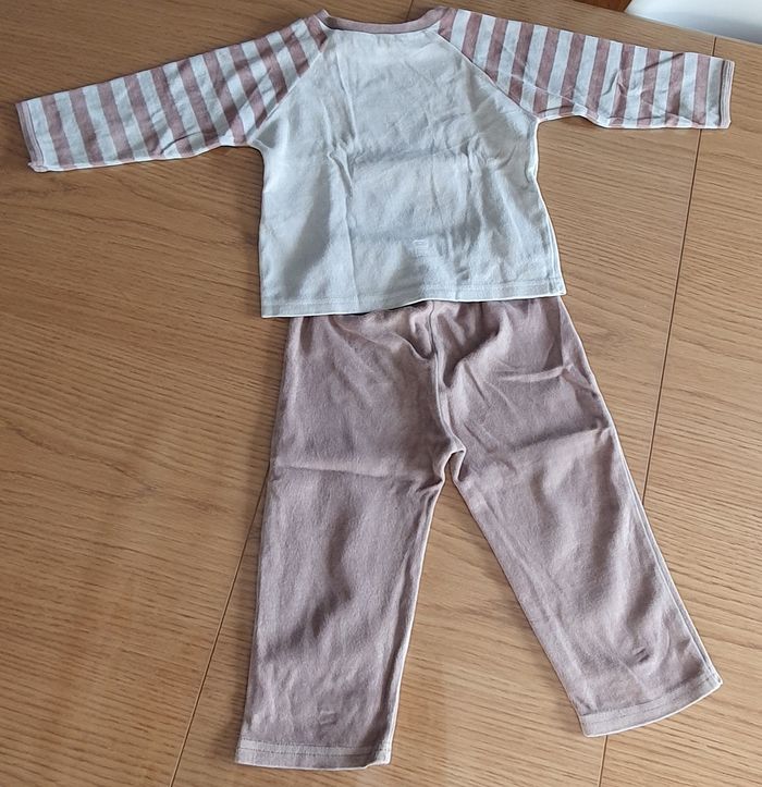 Pyjama velours garçon 2 ans - photo numéro 2