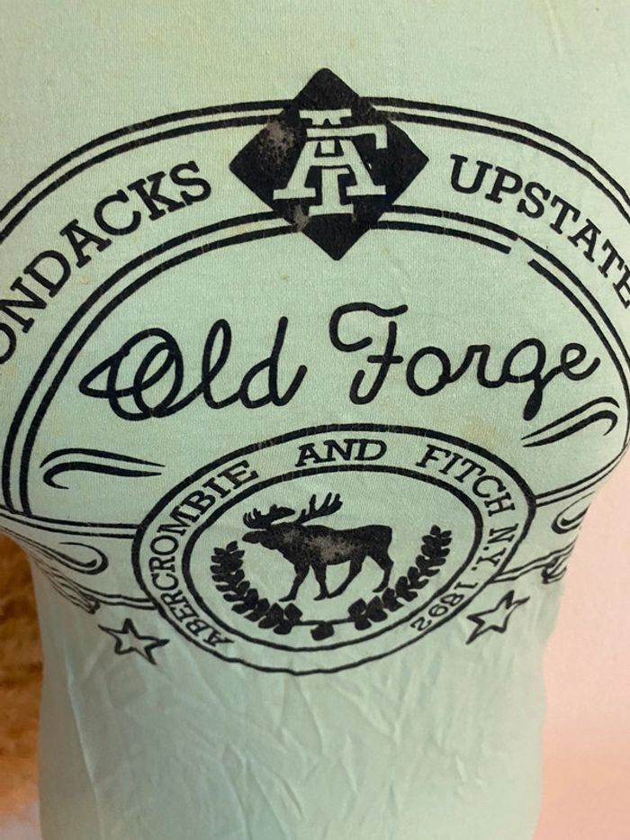 Tee-shirt taille S - photo numéro 2