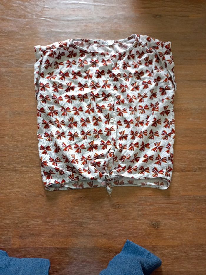 Haut léger et fluide