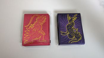 Lot de 2 paquets de 65 sleeves ev1 miraidon et koraidon