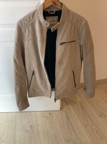 Veste en suedine