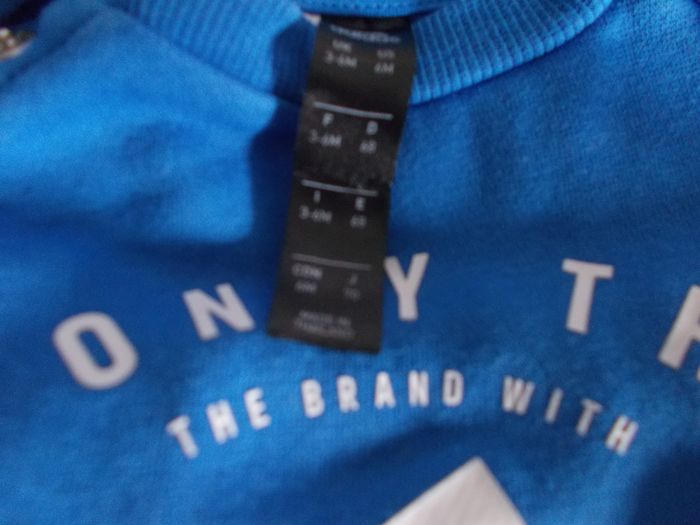 survetement Adidas 3-6 mois - photo numéro 2