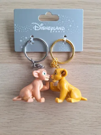 Lot 2 porte-clés Simba & Nala – Neuf