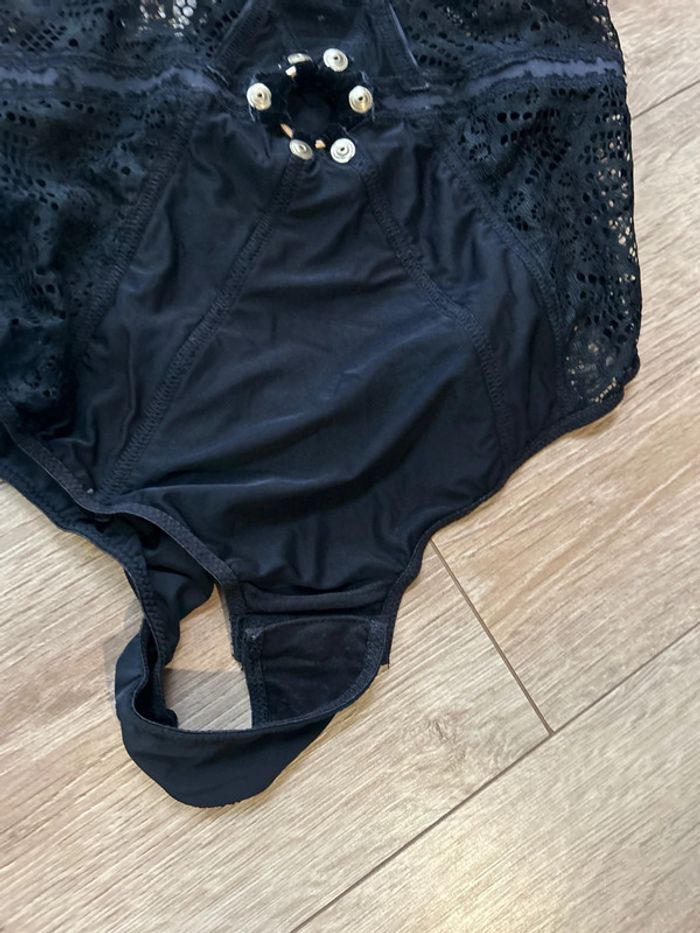 Body dentelle - photo numéro 2
