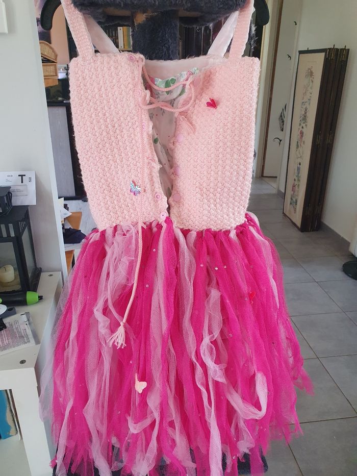 Robe princesse et cape 4/5 ans - photo numéro 4